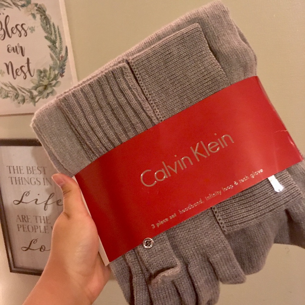 Grey calvin klein trio set